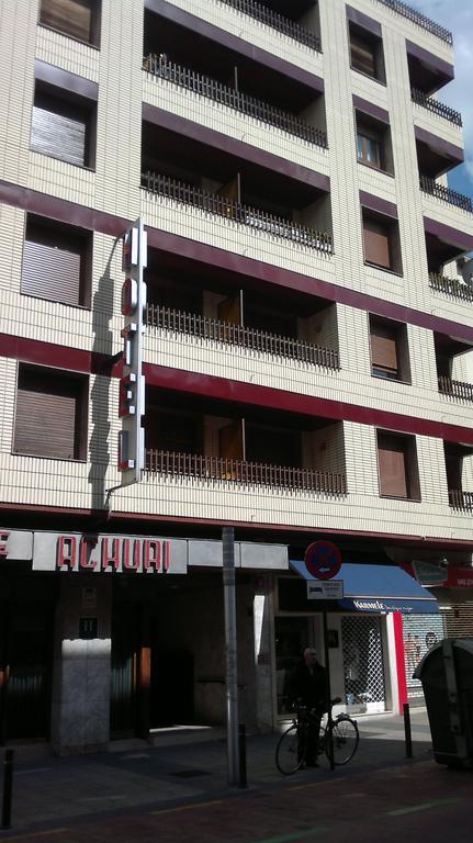 Hotel Achuri ビトリア・ガステイス エクステリア 写真